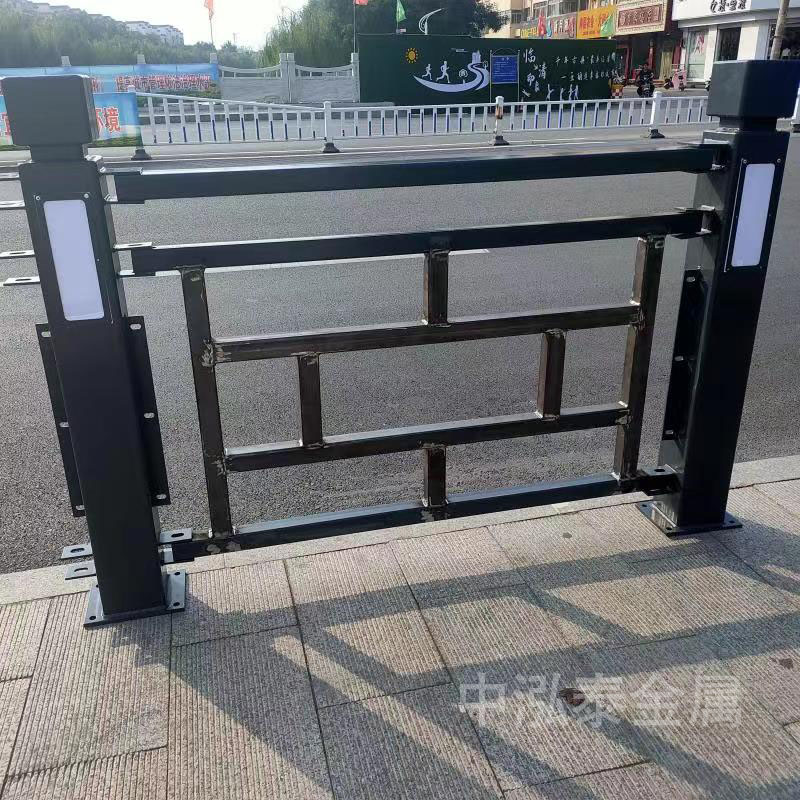 燈光護欄