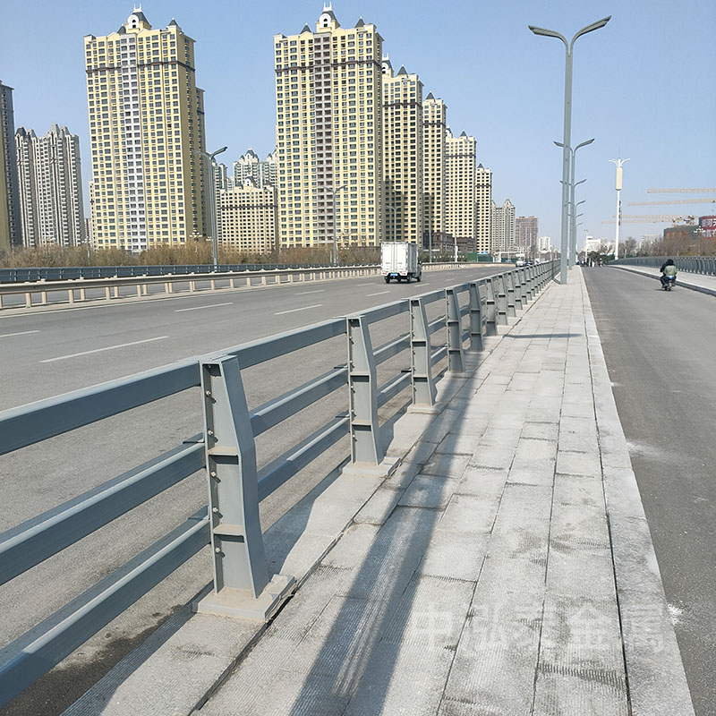 防撞護欄