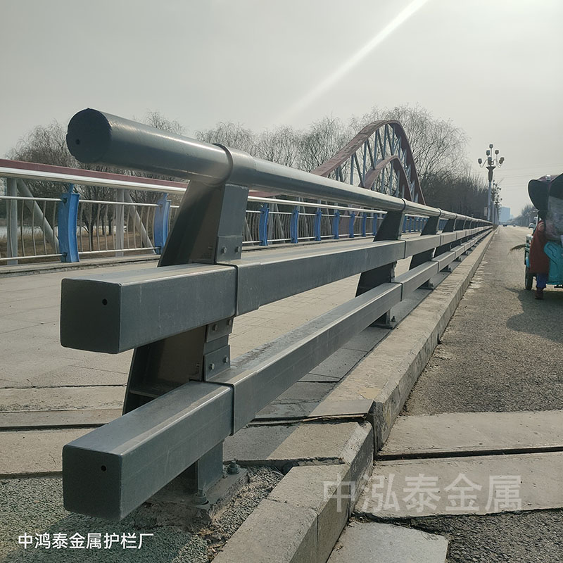 防撞護欄